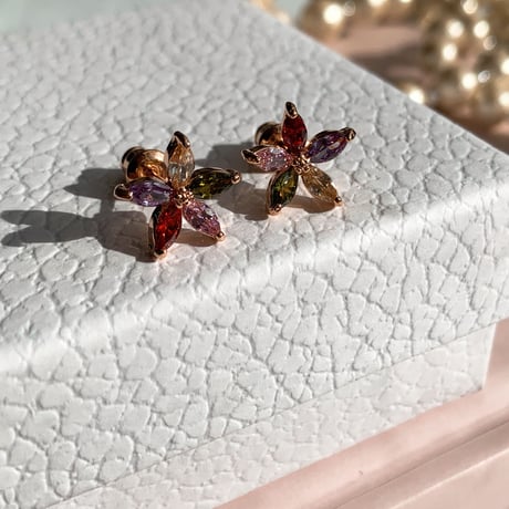 Xmas color  flower mini pierce