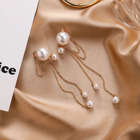 double pearl catch chain pierce