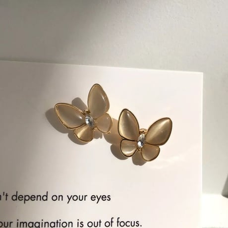 butterfly clear stone  pierce/earring