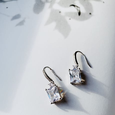 square stone hook  pierce