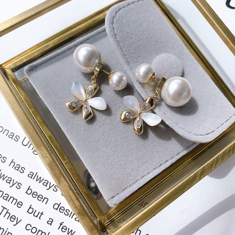 flower pearl catch  pierce