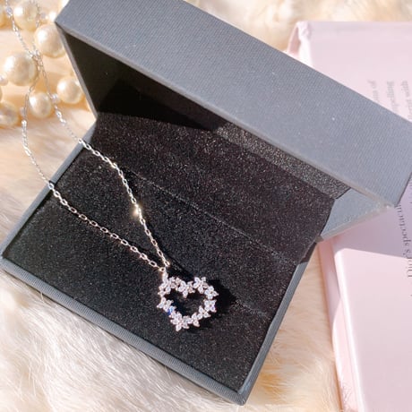 flower stone heart necklace