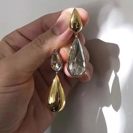 stone × gold double drop pierce