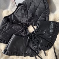 leather/quilting attached collar