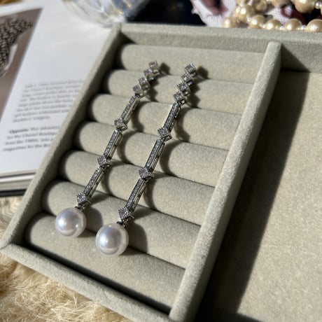 stone pearl long pierce