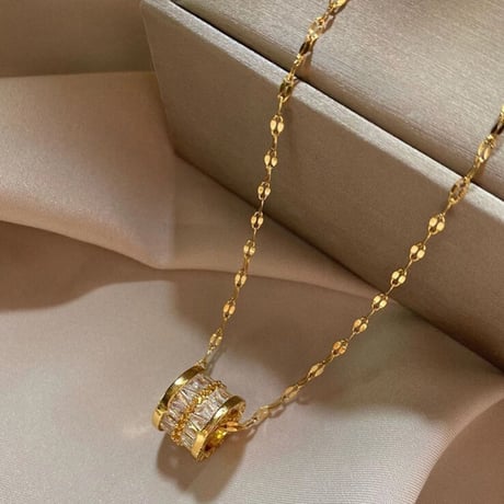 stone pipe necklace