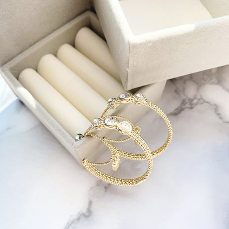 charm stone double hoop pierce