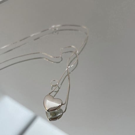 silver heart point necklace