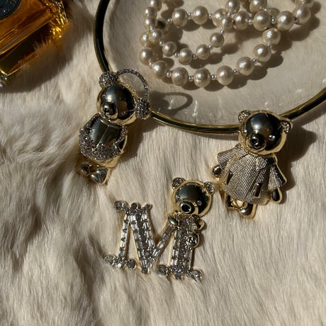 bear brooch
