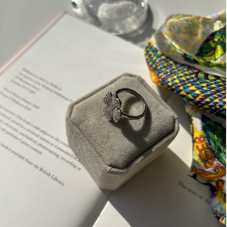 clover stone ring