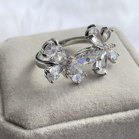 double butterfly open ring
