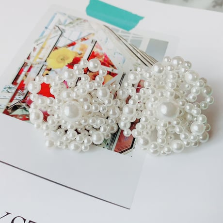 pearl flower  pierce