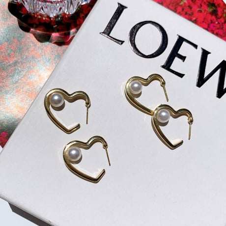 pearl heart hoop pierce