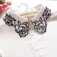 rose attached collar