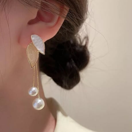 vintage cherry pearl 2way pierce