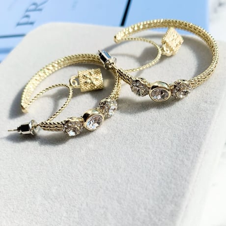 charm stone double hoop pierce