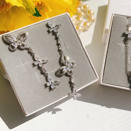 zirconia butterfly asymmetry pierce
