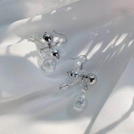 clear flower × silver water hook pierce