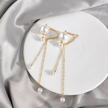 double pearl catch chain pierce