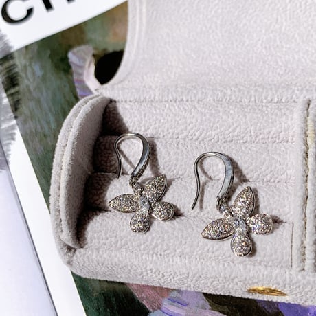 butterfly stone hook  pierce