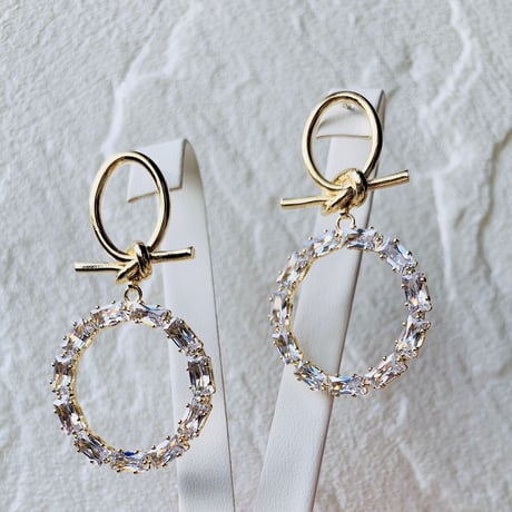 metal stone hoop pierce