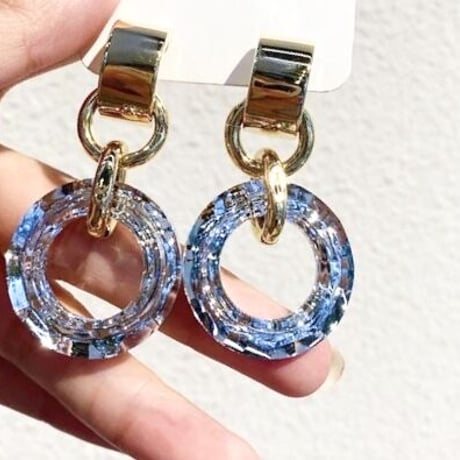 mirror hoop pierce