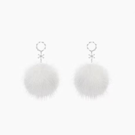 stone  bonbon fur  pierce