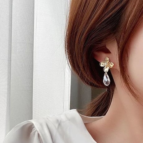 metal flower drop clear stone pierce