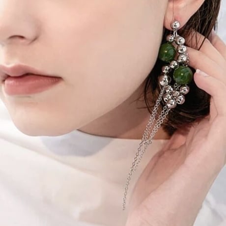 green × silver bowl chain pierce