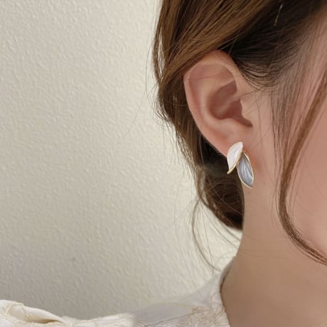 leaf pearlcolor pierce