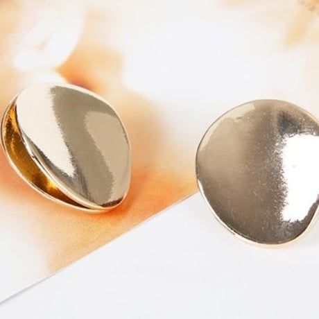 metal gold curve round pierce