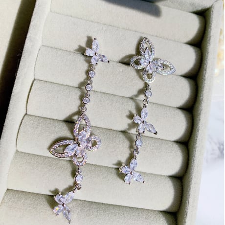 zirconia butterfly asymmetry pierce