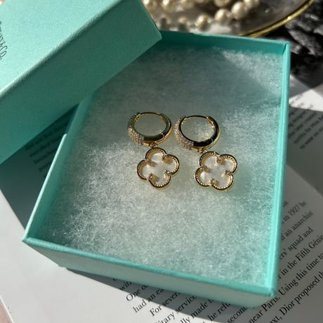 flower shell loop pierce