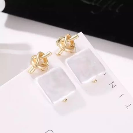 square shell pierce