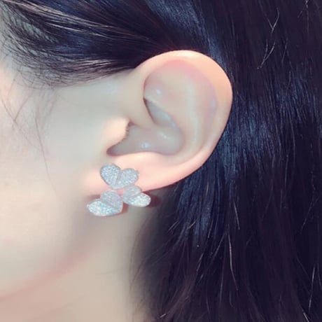 heart stone asymmetry pierce