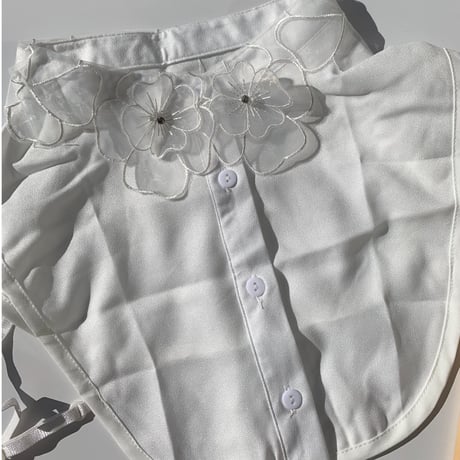 flower see-through attached collar