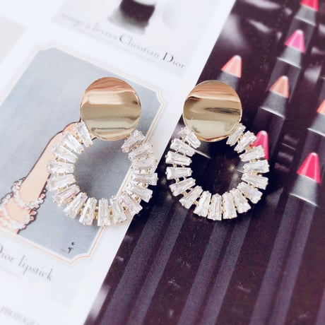 metal gold hoop pierce