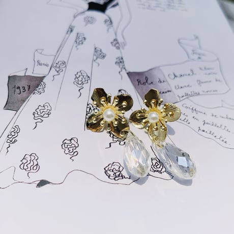 metal flower drop clear stone pierce