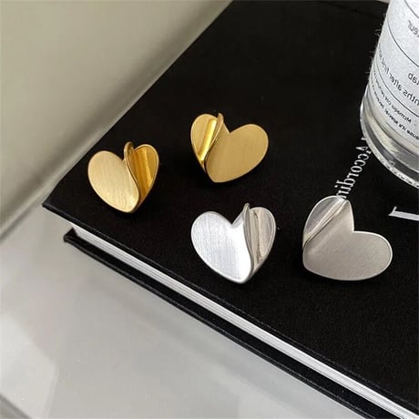 mat heart turn  pierce