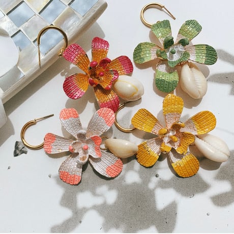 summer flower × shell pierce