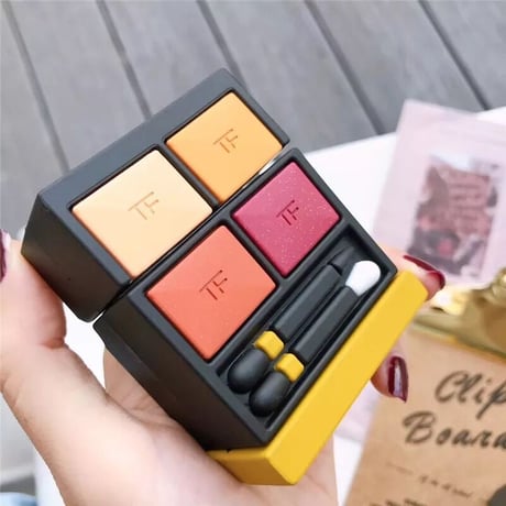 eyeshadow pallet TF AirPods case