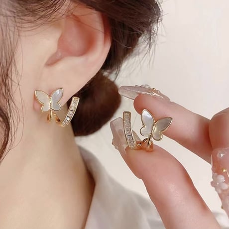 stone × shell butterfly  pierce