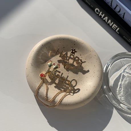 happy/hello broach