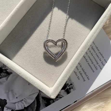 heart stone necklace
