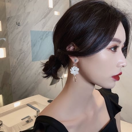 flower × clear drop pierce