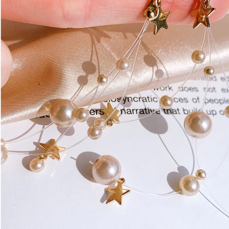 star × colour pearl  pierce