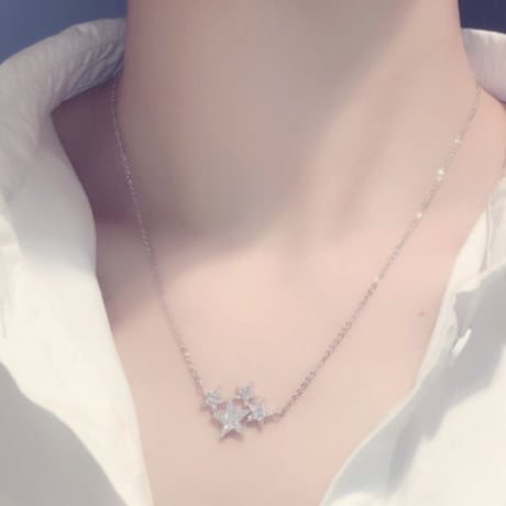 star necklace