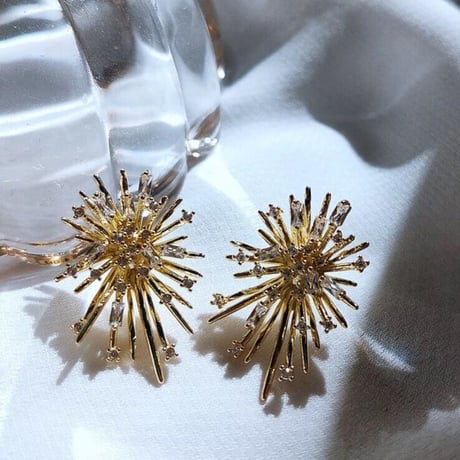 gold crystal pierce