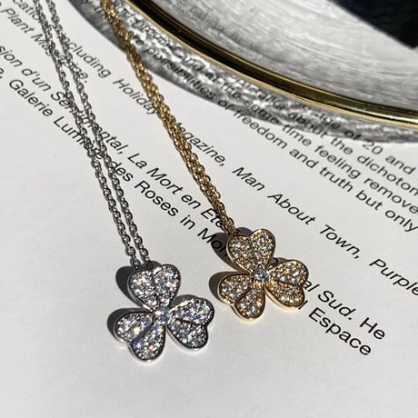 clover stone necklace