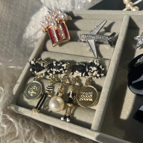 -2024-winter brooch